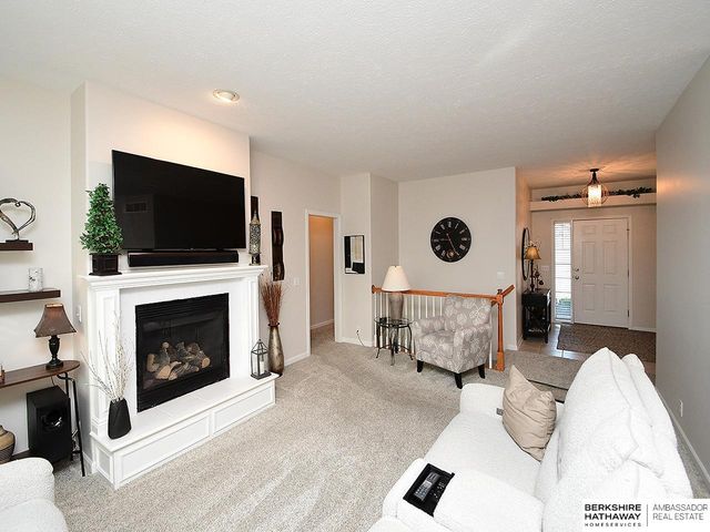 16119 Bruning Street, Bennington, NE 68007