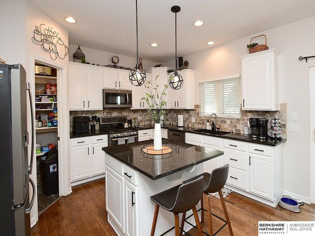 16119 Bruning Street, Bennington, NE 68007