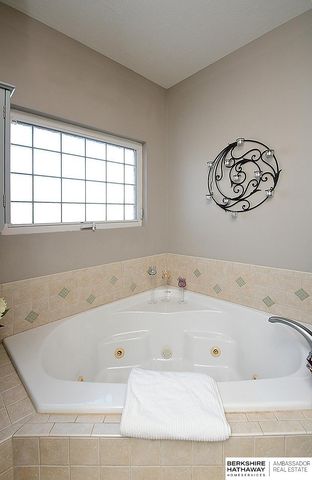 16119 Bruning Street, Bennington, NE 68007