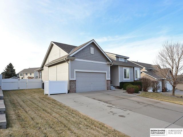 16119 Bruning Street, Bennington, NE 68007