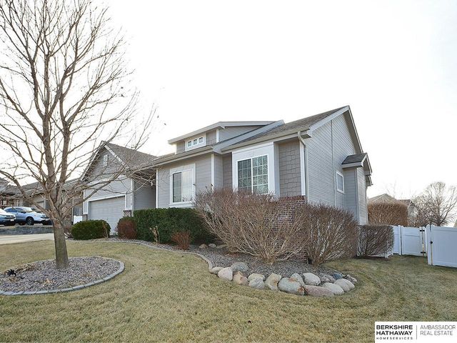 16119 Bruning Street, Bennington, NE 68007