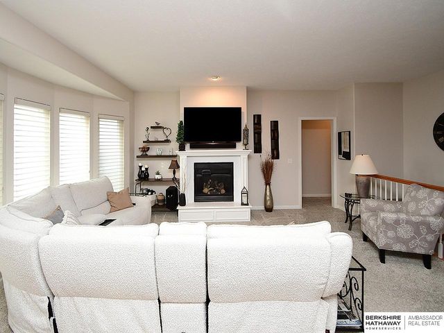 16119 Bruning Street, Bennington, NE 68007