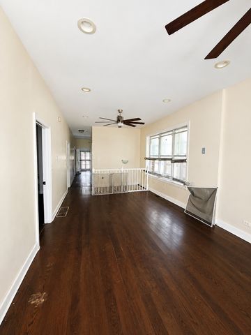 6018 S Eberhart Avenue, Chicago, IL 60637