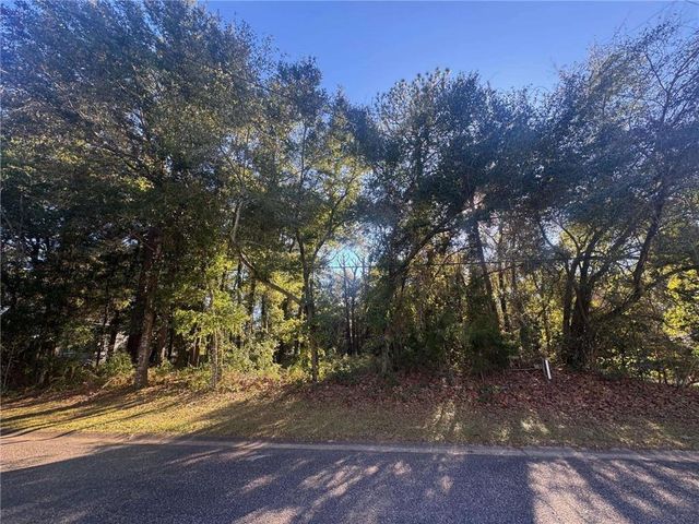 404 Miller Avenue, Fairhope, AL 36532