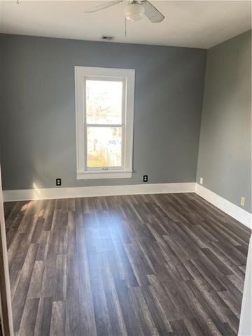 103 N WALNUT Street, Pittsburg, KS 66762