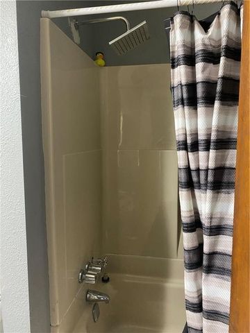 103 N WALNUT Street, Pittsburg, KS 66762