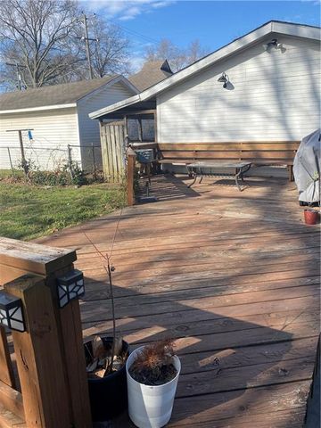 103 N WALNUT Street, Pittsburg, KS 66762