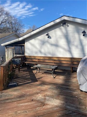 103 N WALNUT Street, Pittsburg, KS 66762