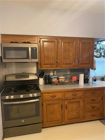 103 N WALNUT Street, Pittsburg, KS 66762