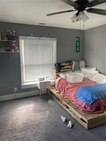 103 N WALNUT Street, Pittsburg, KS 66762