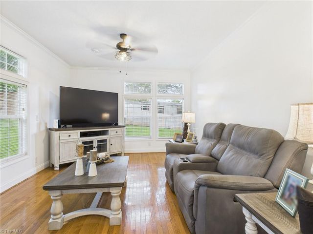 6093 Spartan Drive, Hudson, NC 28638