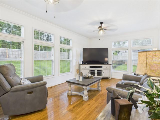 6093 Spartan Drive, Hudson, NC 28638