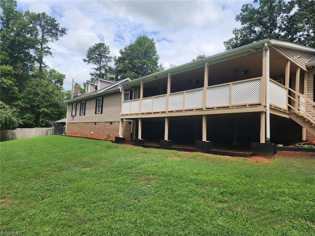 6093 Spartan Drive, Hudson, NC 28638