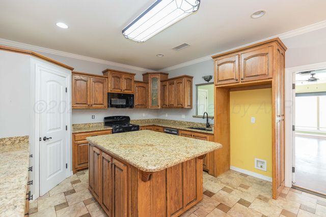 19915 LARAMIE Drive, Bushland, TX 79124