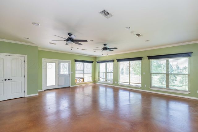 19915 LARAMIE Drive, Bushland, TX 79124