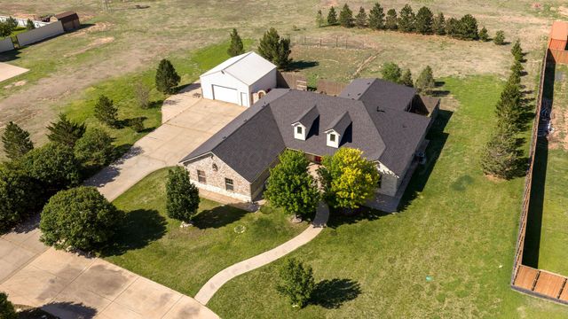 19915 LARAMIE Drive, Bushland, TX 79124