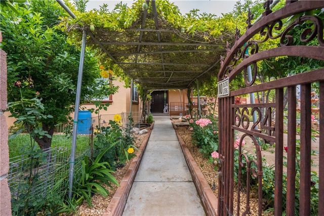 6624 Rhea, Reseda, CA 91335