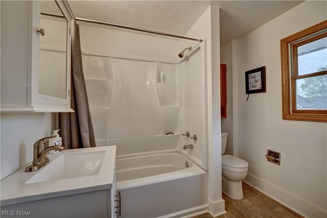 710 Roslyn Avenue SW, Canton, OH 44710