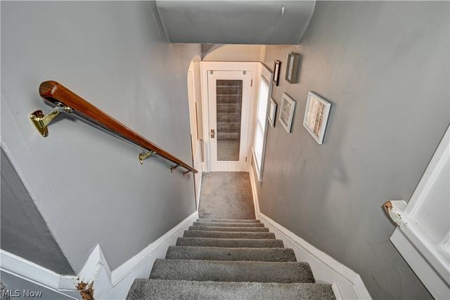 710 Roslyn Avenue SW, Canton, OH 44710