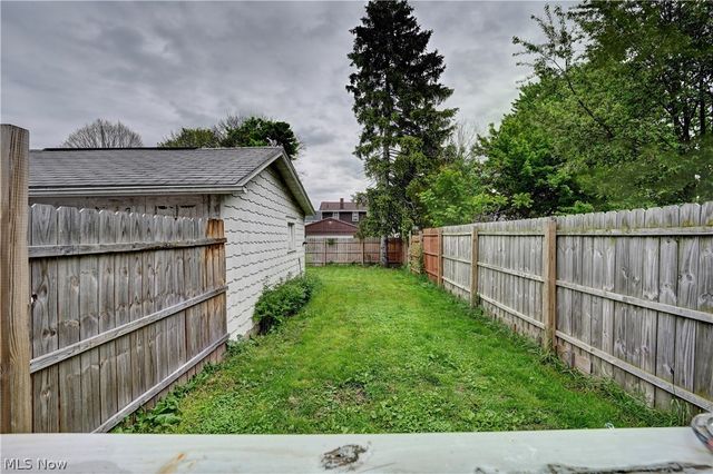 710 Roslyn Avenue SW, Canton, OH 44710