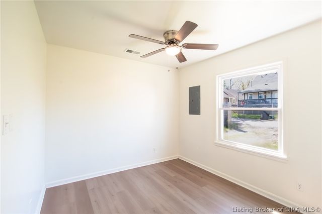 2127 Beech Grove Avenue, New Albany, IN 47150