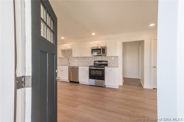 2127 Beech Grove Avenue, New Albany, IN 47150