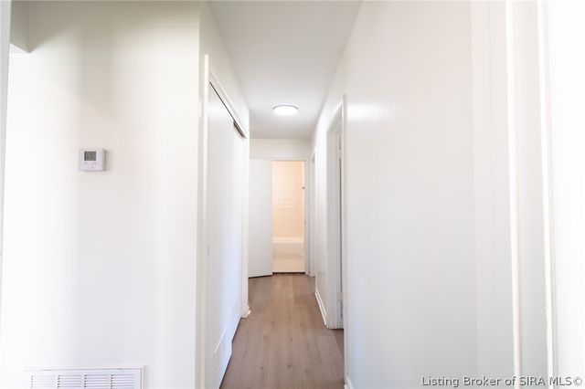 2127 Beech Grove Avenue, New Albany, IN 47150