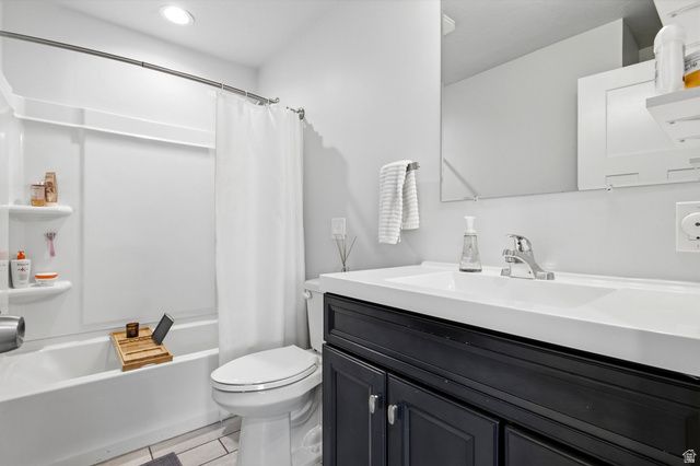 1117 N NOCTURNE DR, Salt Lake City, UT 84116
