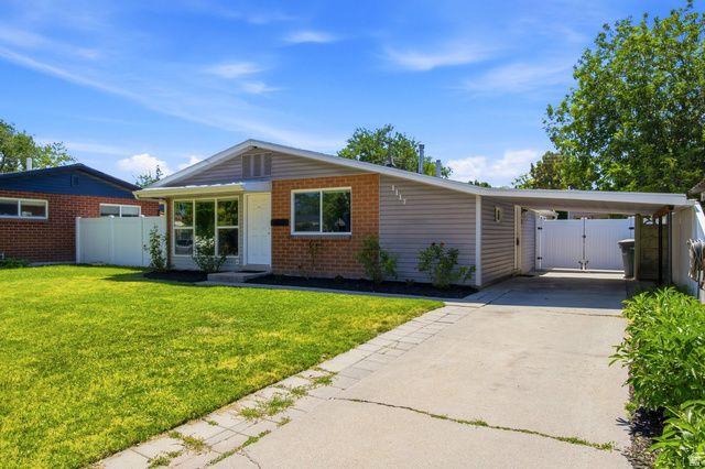 1117 N NOCTURNE DR, Salt Lake City, UT 84116