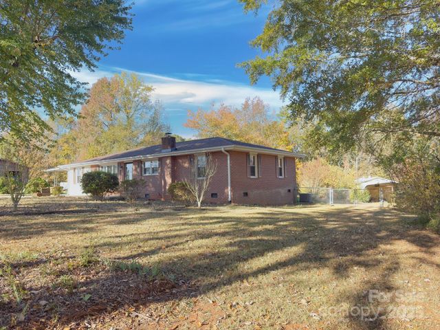 1757 Bostic Sunshine Highway, Bostic, NC 28018