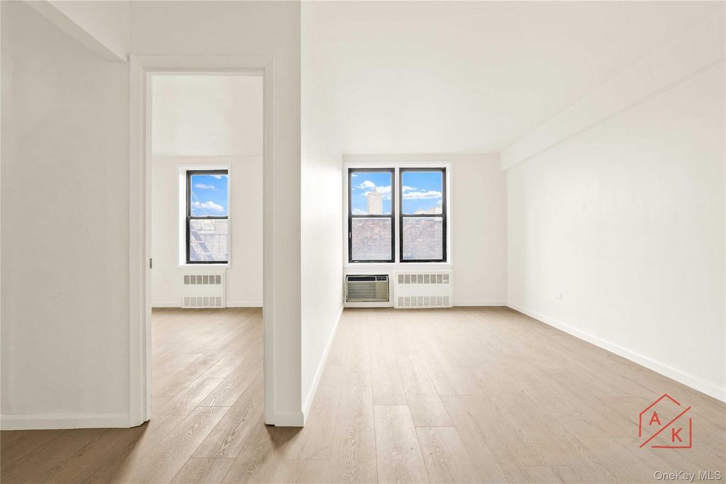 41-31 51 St Street 5B, Woodside, NY 11377 — photo 2