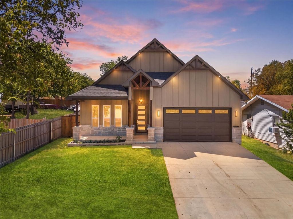2915 Roosevelt Avenue, Fort Worth, TX 76106 — exterior