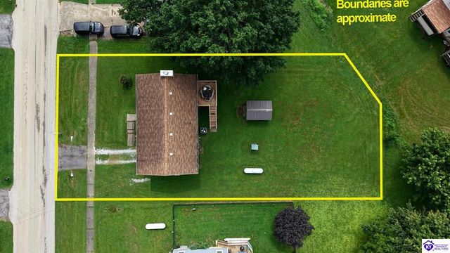 899 Timberwood Drive, Radcliff, KY 40160