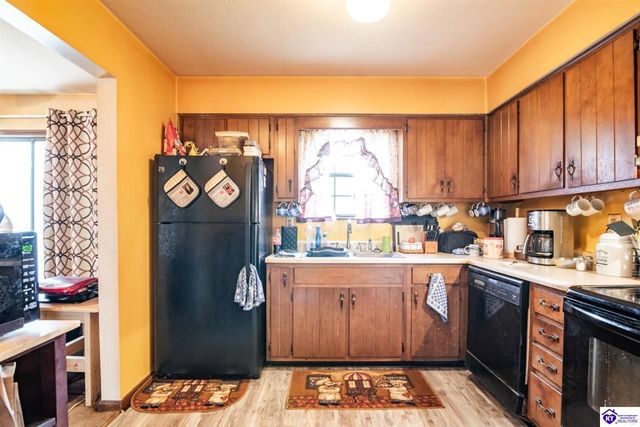 899 Timberwood Drive, Radcliff, KY 40160