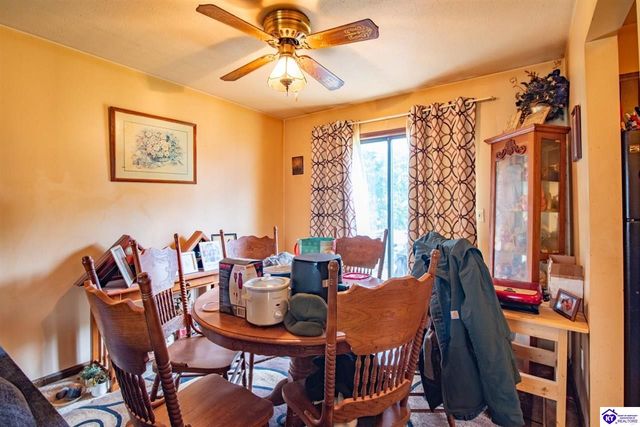 899 Timberwood Drive, Radcliff, KY 40160