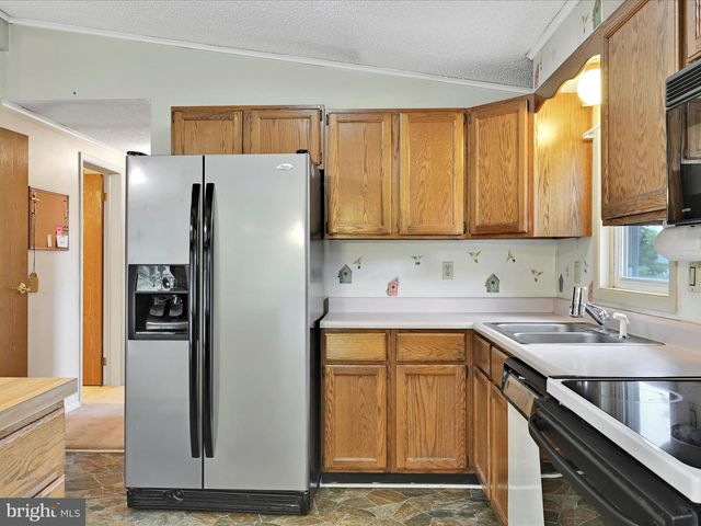 7 ZERBE STREET, Cressona, PA 17929