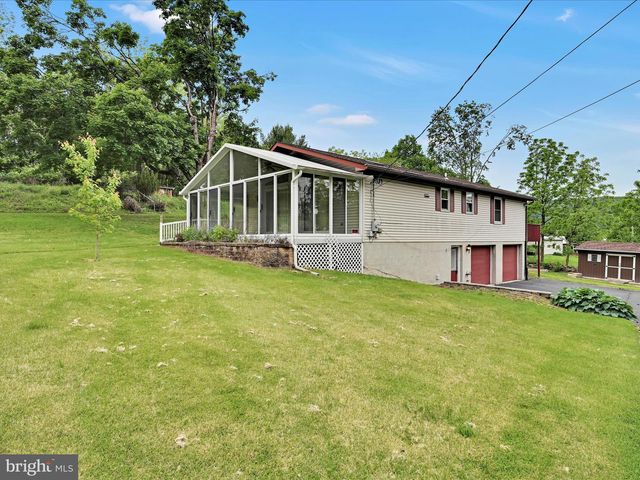 7 ZERBE STREET, Cressona, PA 17929