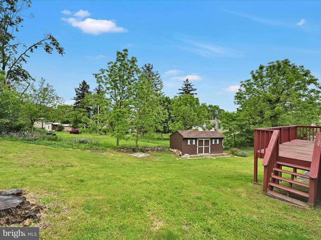 7 ZERBE STREET, Cressona, PA 17929