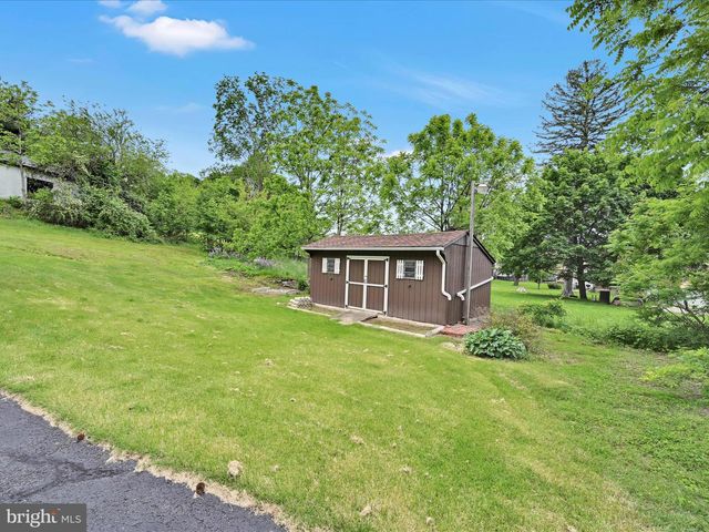 7 ZERBE STREET, Cressona, PA 17929