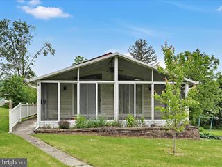 7 ZERBE STREET, Cressona, PA 17929