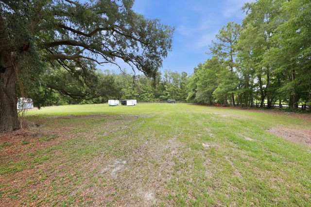 10806 Bells Highway, Ruffin, SC 29475