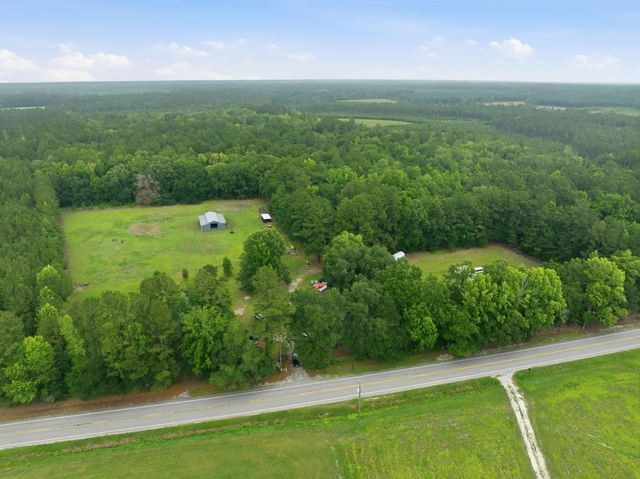 10806 Bells Highway, Ruffin, SC 29475