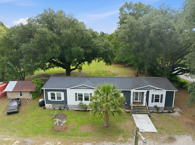 10806 Bells Highway, Ruffin, SC 29475