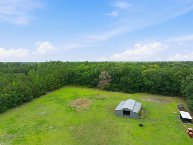 10806 Bells Highway, Ruffin, SC 29475