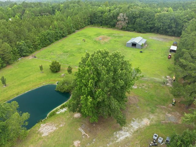 10806 Bells Highway, Ruffin, SC 29475