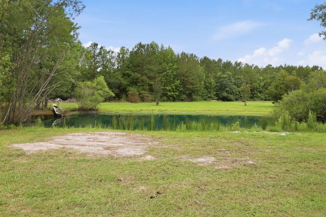 10806 Bells Highway, Ruffin, SC 29475