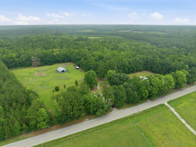 10806 Bells Highway, Ruffin, SC 29475