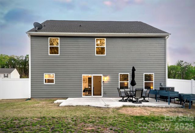 132 Tradesmen Trail, Troutman, NC 28166