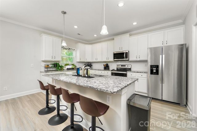 132 Tradesmen Trail, Troutman, NC 28166