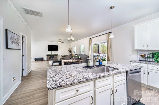 132 Tradesmen Trail, Troutman, NC 28166